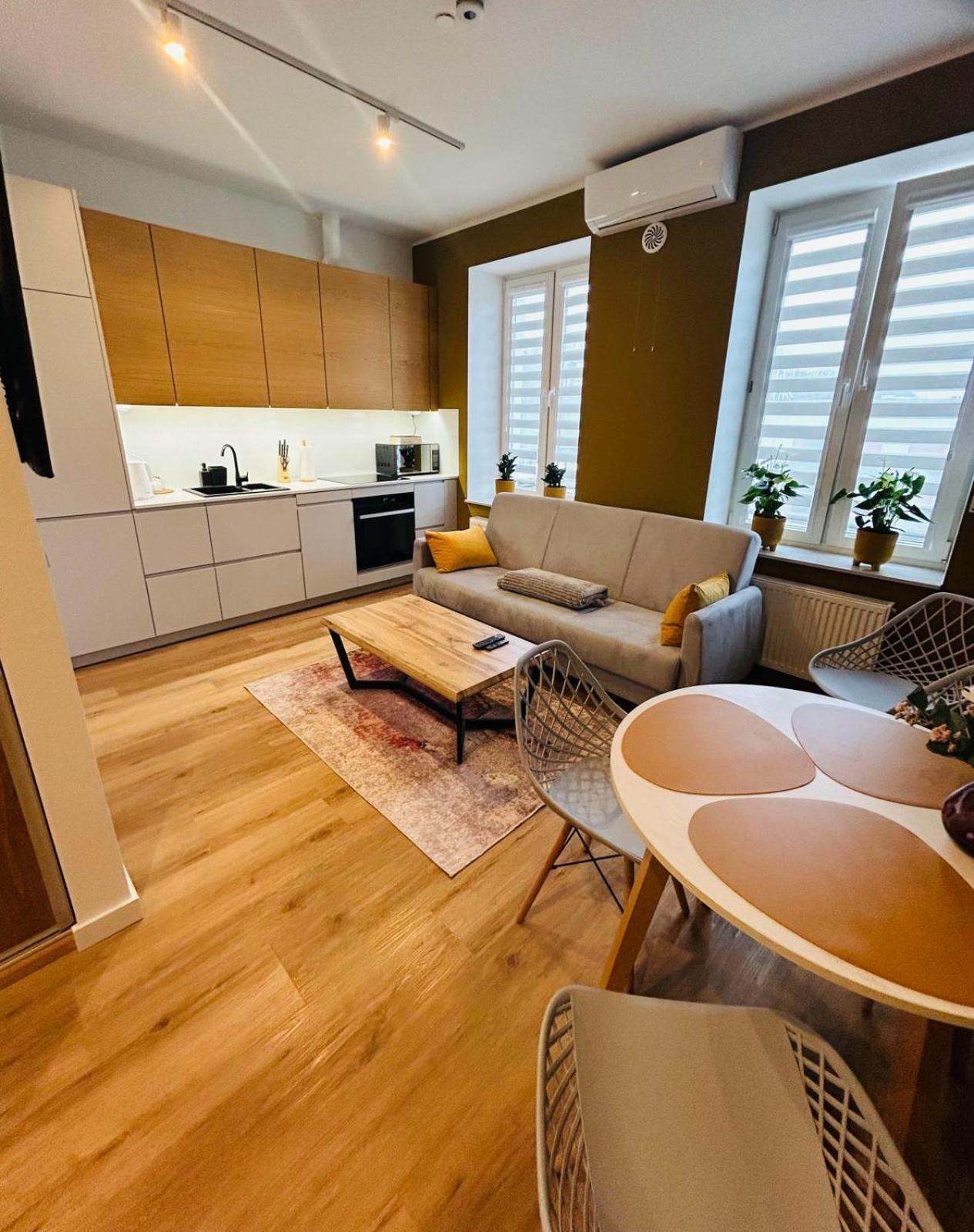 Apartment Targowa L11 Люблин Екстериор снимка